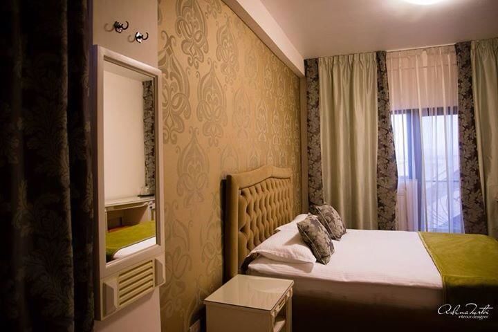 Отель Hotel Rais Тыргу-Жиу-36